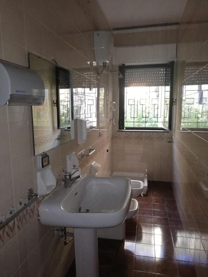 Appartement Zona Fiera Stanze In Condiviso